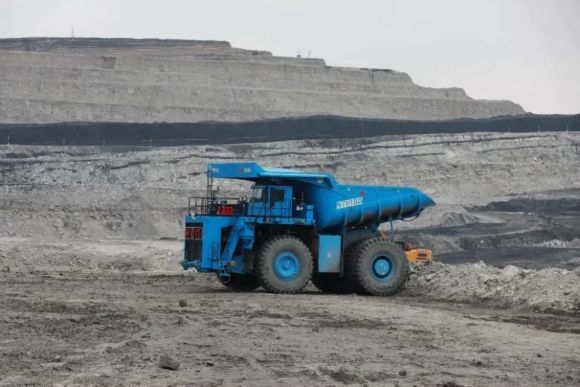 136吨氢燃料电池矿卡 -中国兵器工业集团北重集团北方股份与国家电投集团合作开发