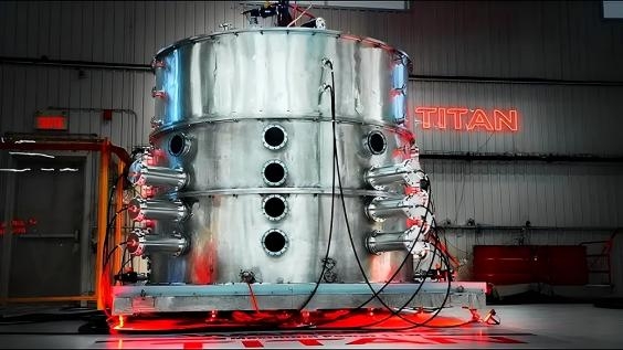 3300亿瓦特！超上海纽约东京迪拜电量总和！美国22吨核聚变巨兽将释放800道闪电能量，或改写核聚变能源格局？