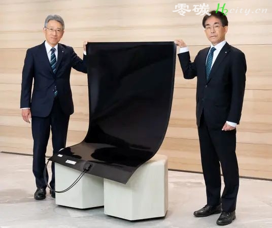 2026年，日本钙钛矿太阳能电池终于从“实验室技术”迈向“商业化起点”。