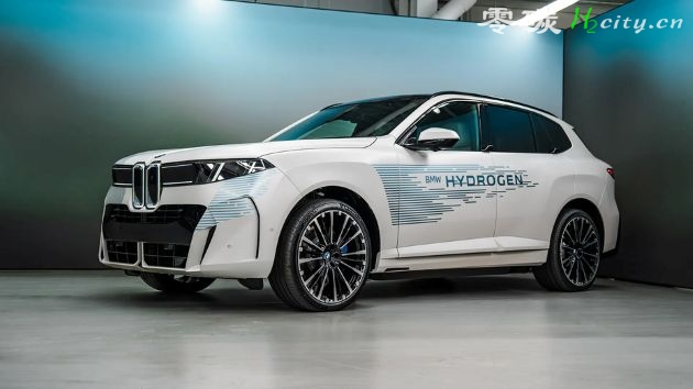 氢能时代新篇章：宝马正式揭秘全新 iX5 Hydrogen 纯氢豪华 SUV