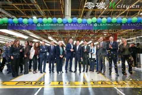 零跑 B10在西班牙萨拉戈萨工厂正式量产，全球战略布局落地重要产业化成果
